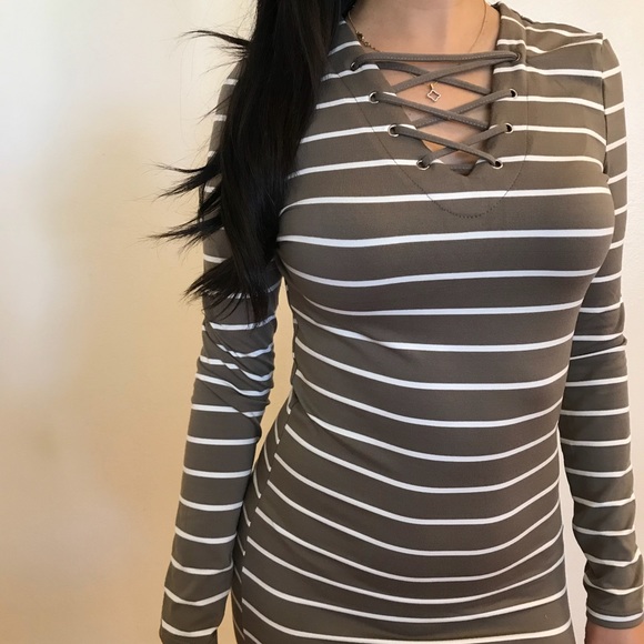 🆕 Taupe Lace Up Front Striped Mini Dress - Picture 2 of 8